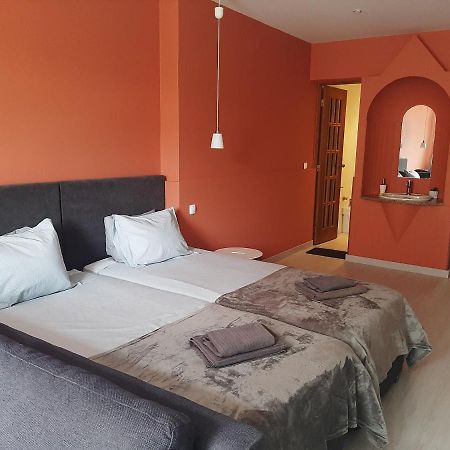 Quartos Do Seixe - Laranja Odeceixe Esterno foto